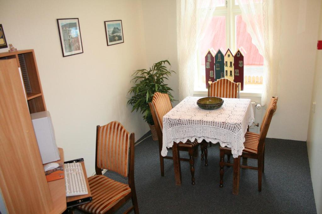 Ísafjörður Guesthouse Gamla מראה חיצוני תמונה