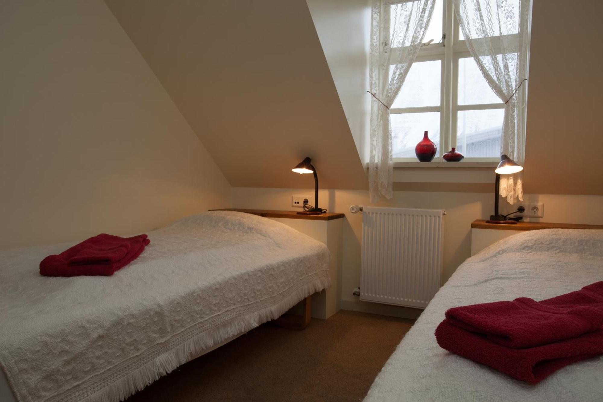 Ísafjörður Guesthouse Gamla מראה חיצוני תמונה