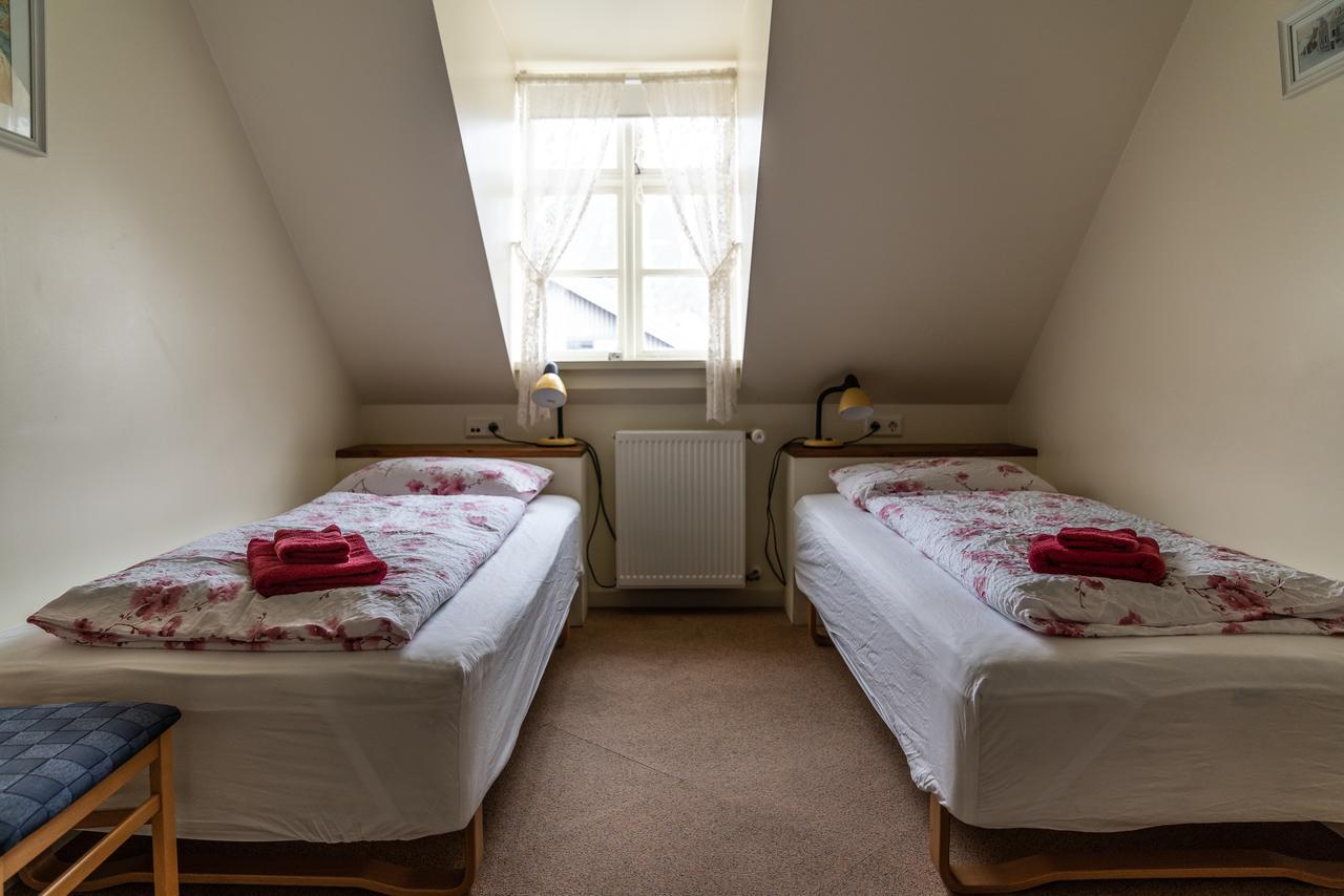 Ísafjörður Guesthouse Gamla מראה חיצוני תמונה