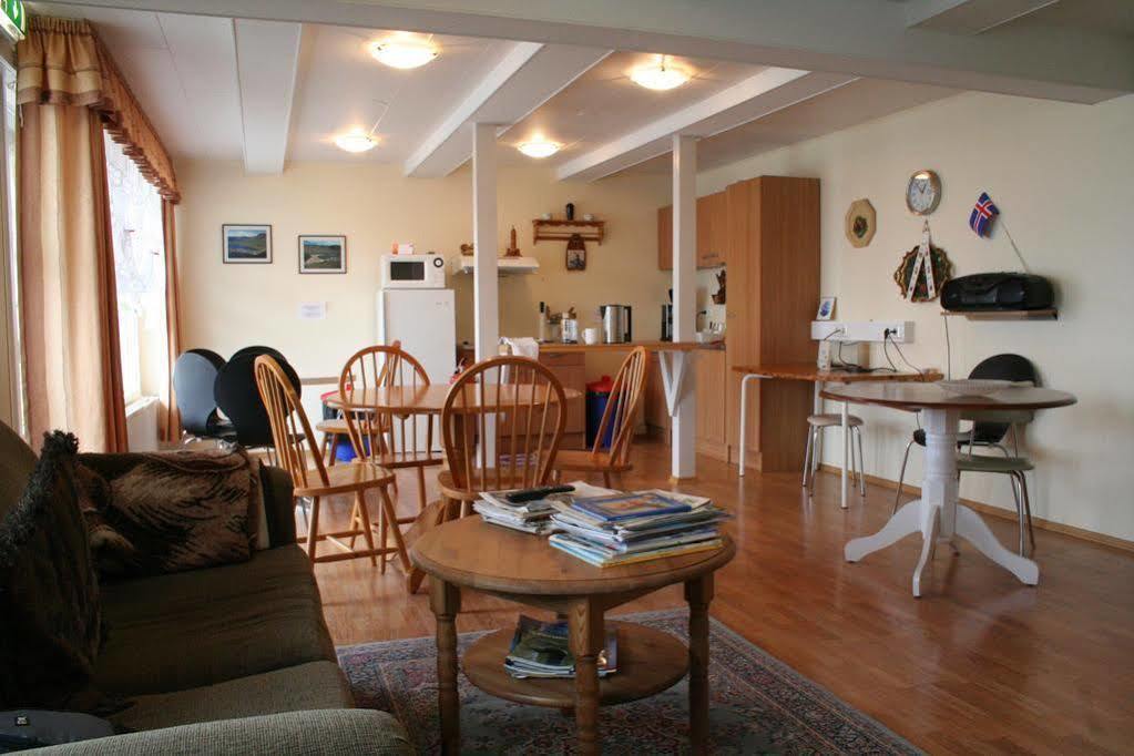 Ísafjörður Guesthouse Gamla מראה חיצוני תמונה