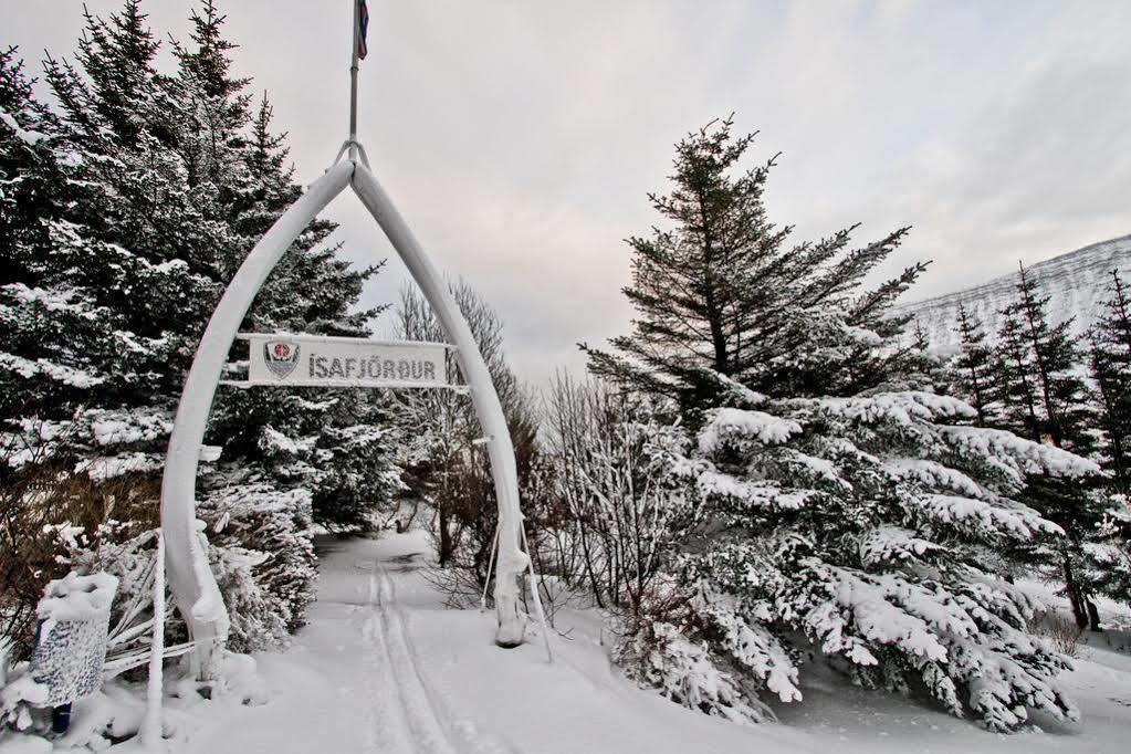 Ísafjörður Guesthouse Gamla מראה חיצוני תמונה